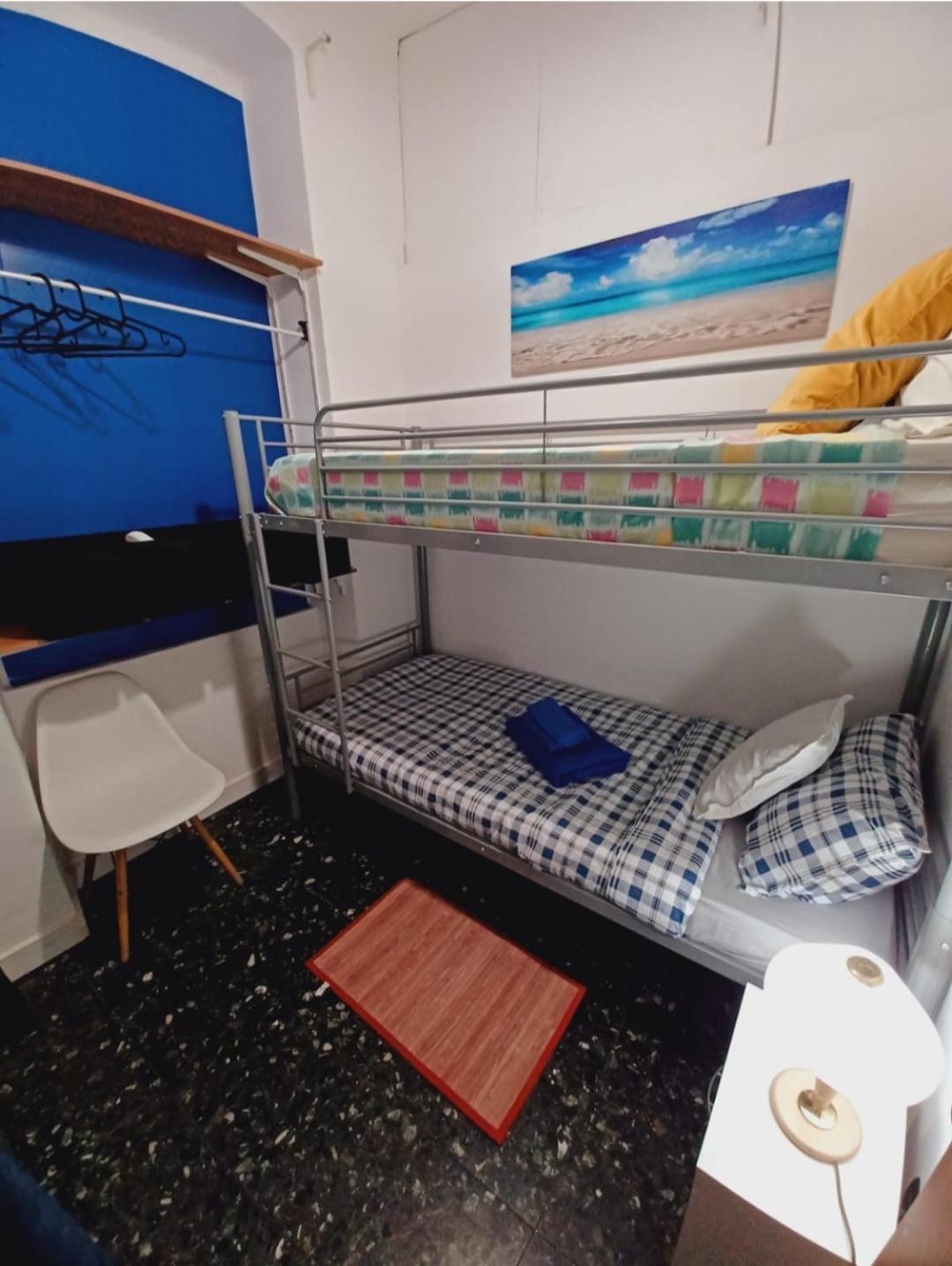 Appartamento Confortevole Genoa Phòng bức ảnh
